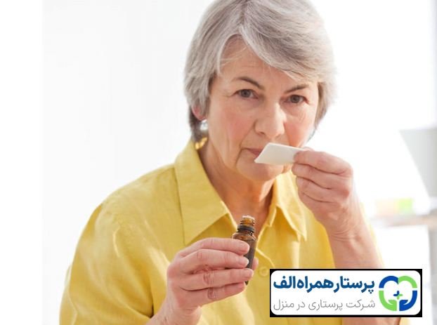 6 مزیت رایحه درمانی برای سالمندان 5 پرستار همراه الف