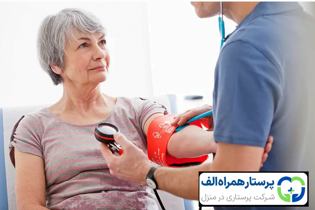 هر آنچه باید درباره معاینات دورهای سالمندان بدانید 26 پرستار همراه الف